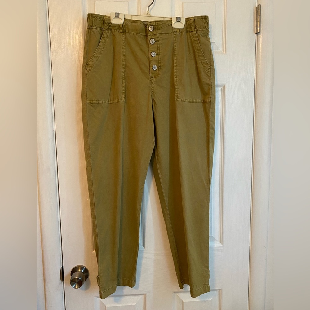 Sonoma Khaki Casual Pants